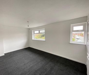 2 bedroom semi-detached house to rent - Photo 3