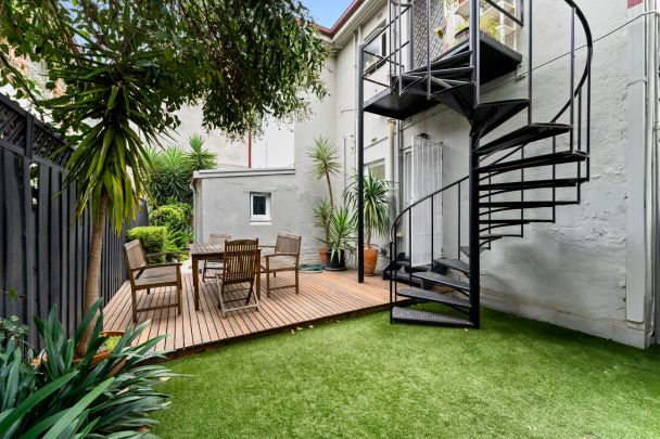 1/1A Williams Road, Prahran. - Photo 1