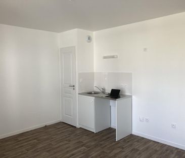 Location Appartement 1 pièce 25m² IFS 14123 - Photo 3