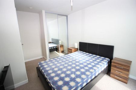 2 bedroom apartment to rent - Photo 2