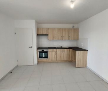 Location Appartement 3 pièces 66m² CASTELNAU LE LEZ 34170 - Photo 4