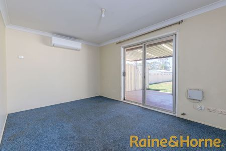 Comfortable Home - Photo 5