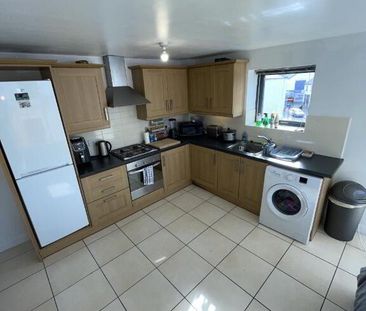 Apt 10 The Sorting Office, 4 Trillick Street, Belfast, BT5 4TD - Photo 3