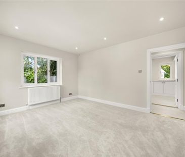 5 bedroom detached house to rent - Photo 2