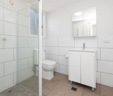 3/545 Glebe Road, Adamstown NSW 2289 - Apartment For Rent | Domain - Photo 3