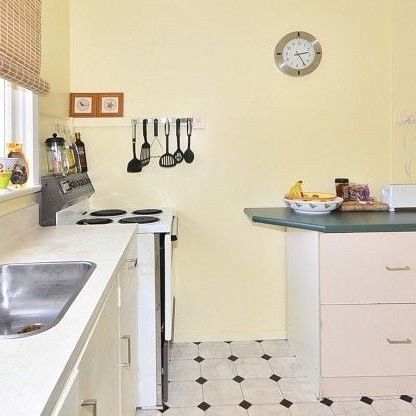 2 Bedroom Flat in Mornington - Photo 1