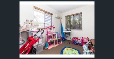 3 Bramble Street, Norman Gardens, Qld 4701 - Photo 4