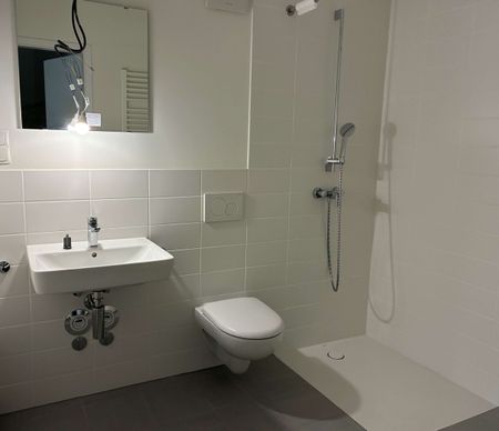 5-Zimmer-Maisonette-Wohnung mit Terrasse und Balkon - Photo 4