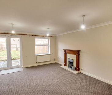 3 bedroom terraced house to rent - Photo 6