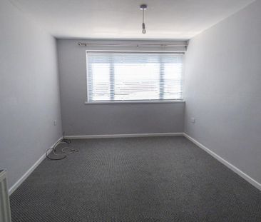2 bed lower flat to rent in NE16 - Photo 1