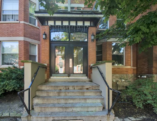 188 Waverley Street - 307 - Photo 1