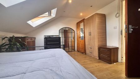 House share to rent - Photo 4