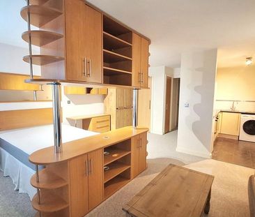 Studio to rent - Photo 4