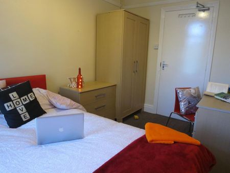 6 bedroom house to rent - Photo 3