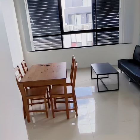 1 bed 1 bath*210 - Photo 1