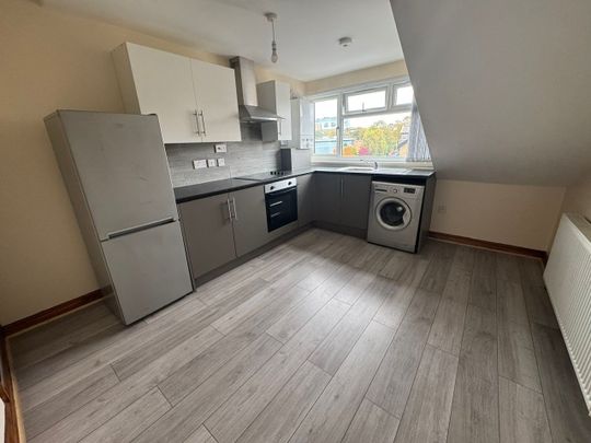 Laisteridge Lane, Bradford - Photo 1