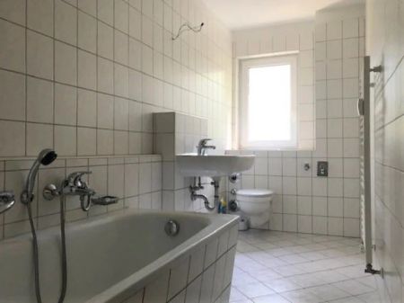 +++ Ruhige 3 Zimmer-Wohnung mit Balkon +++ - Foto 4