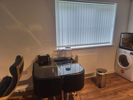 2 Bed Flat, Hammond House, CV6 - Photo 4