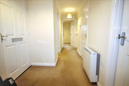 2 bedroom flat to rent - Photo 3