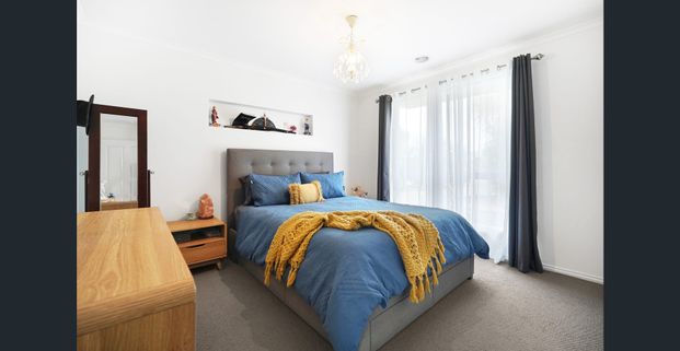 Spacious 3-Bedroom Home in Prime Whittington Location! - Photo 1