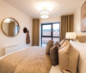 Florence Drive, DERBY - Photo 2