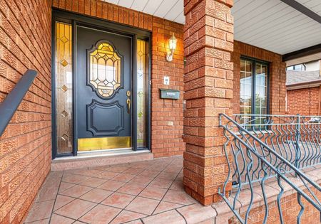 For Lease - 256 Cocksfield Avenue, Toronto, Ontario - Photo 3