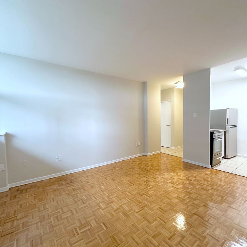 For Lease - 135 Rose Avenue Unit# 716, Toronto, Ontario - Photo 1