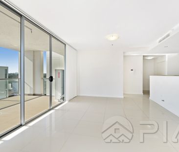 Spacious & Modern 3 Bedroom Apartment On Level 7. Don't Miss Out! - Photo 5