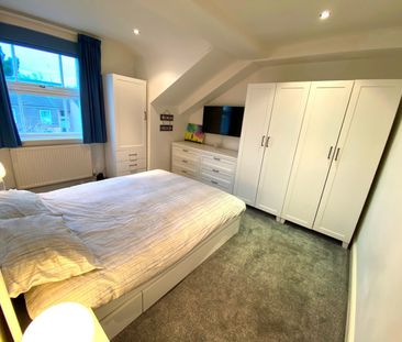 2 Bed Flat, Outram Road, CR0 - Photo 3