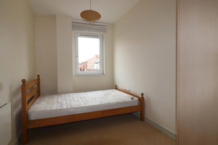 2 bedroom apartment to rent - Photo 3