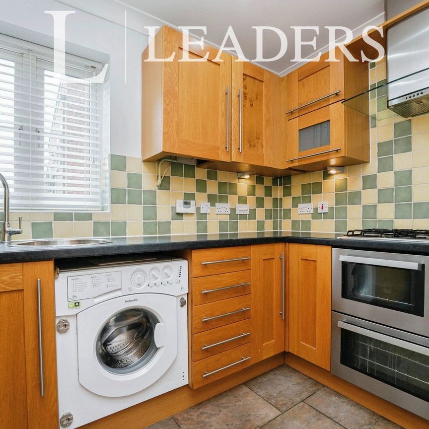 2 bedroom apartment to rent Brookbank Close, Cheltenham, GL50 - Photo 1