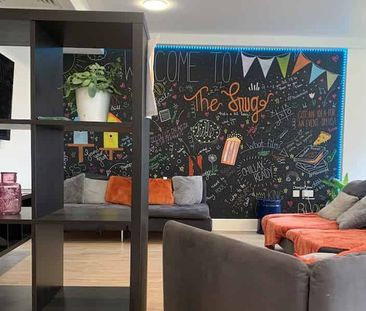 Studio Silver - Photo 3