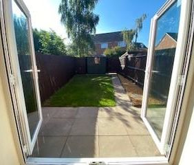 2 bedroom terraced house to rent - Photo 5