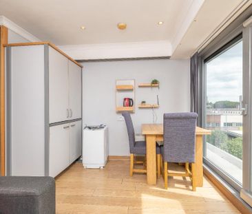 Studio to rent - Photo 5