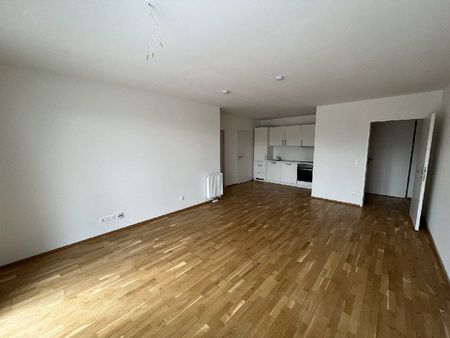 Gute Anbindung im modernen Neubau - Photo 3