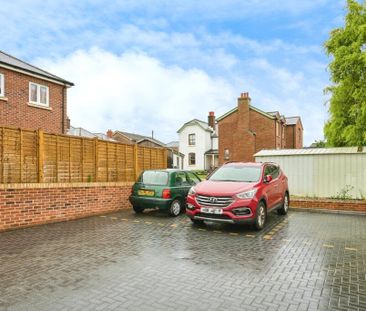 Newly Built 3 Bedroom End of Terrace House for Rent in Newport - Photo 3