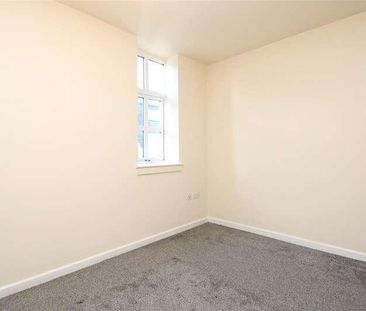 Albert Road, Queensbury, Bradford, BD13 - Photo 3