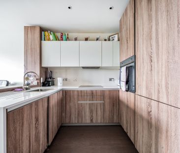 Queenshurst Square, Kingston Upon Thames, Surrey, KT2 - Photo 5