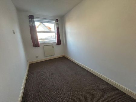 2 bedroom terraced house to rent - Photo 3