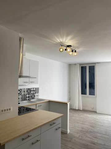 Location Maison 2 pièces 52m² MARMANDE 47200 - Photo 5