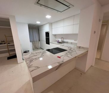 Luxury Apartment for rent in Nueva Andalucia, Spain - Photo 5