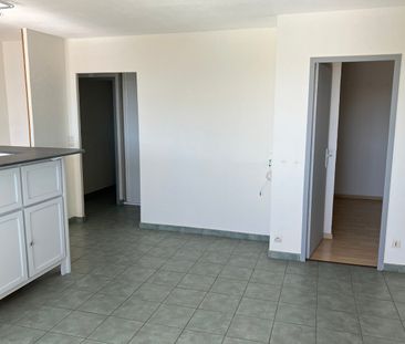 Location Appartement 2 pièces 57m² NARBONNE 11100 - Photo 1