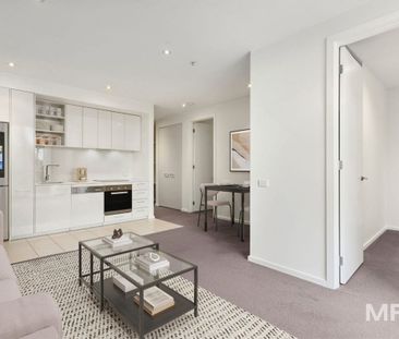 402/35 Simmons Street, South Yarra - Photo 2