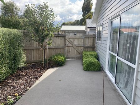 6B Petherick Street, Taita - Photo 2