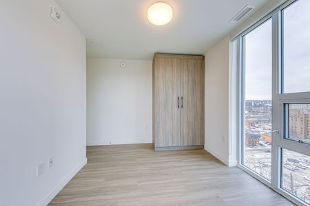 For Lease - 49 Walnut Street Unit# 1308, Hamilton, Ontario - Photo 4