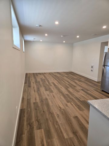 For Lease - 8 Aldersgate Drive Unit# B, Belleville, Ontario - Photo 3