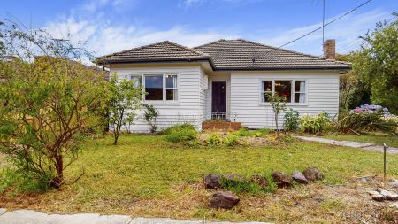 18 Brentwood Avenue, Pascoe Vale South - Photo 4