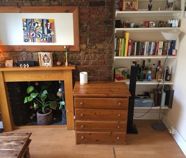 1 Bed Flat, Kentish Town Road, NW1 - Photo 2