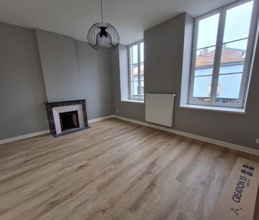 Location Appartement 4 pièces 97m² - Photo 4