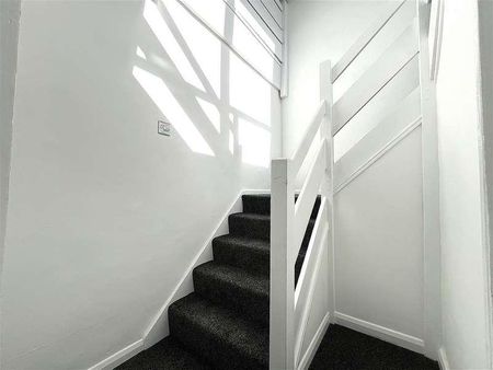 Chaucer Way, Hoddesdon, EN11 - Photo 2